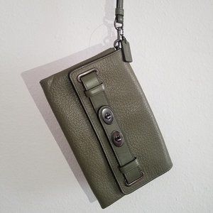 Coach Blake Clutch Leather Wristlet Wallet NWT